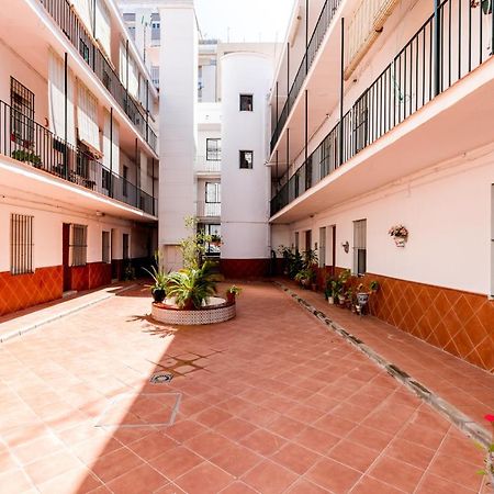 Apartament Holi-Rent Salado Sewilla Zewnętrze zdjęcie