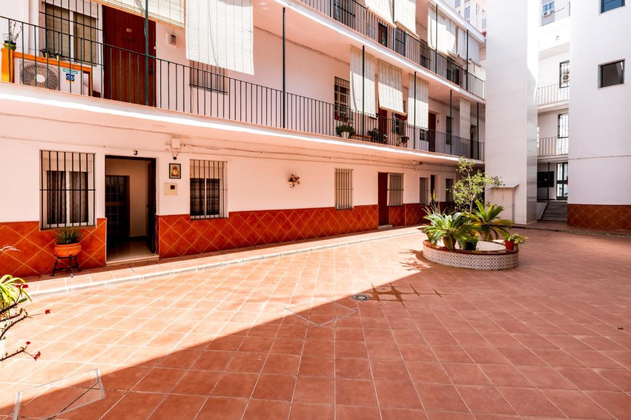 Apartament Holi-Rent Salado Sewilla Zewnętrze zdjęcie