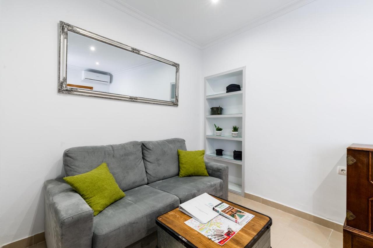 Apartament Holi-Rent Salado Sewilla Zewnętrze zdjęcie