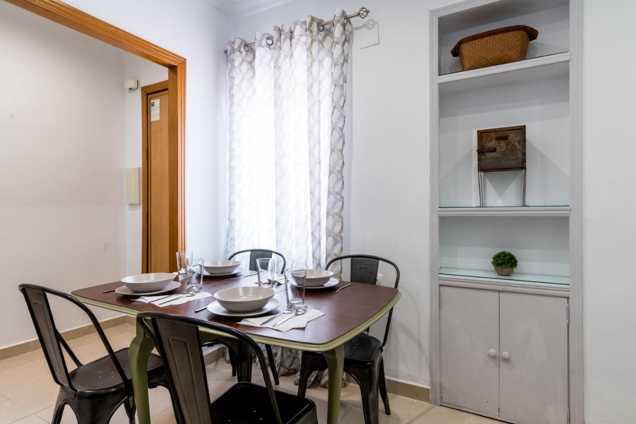 Apartament Holi-Rent Salado Sewilla Zewnętrze zdjęcie